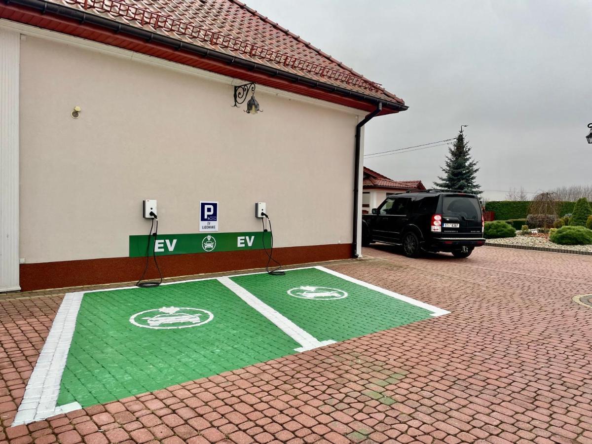 Rezydencja Elzbiecin Busko-Zdrój Kültér fotó